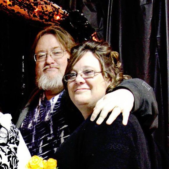 Meet your Posher, Ida - Picture 1 of 1